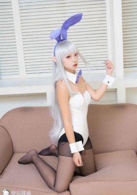 漂亮的妈妈现场完整版_HD手机在线观看
