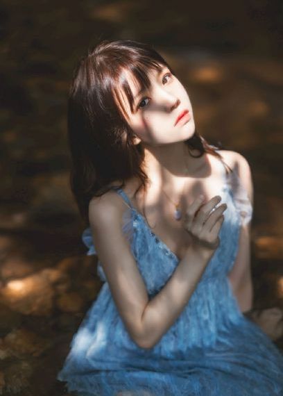 总裁解开她的内衣含着她的柔软视频_BD韩语在线观看视频