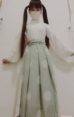 亚洲一卡2卡3卡4卡乱码_720高清完整版播放